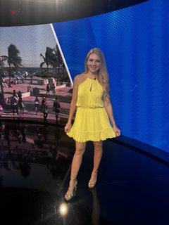 Jacey Birch feet photo thumbnail