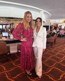 Jacey Birch feet photo thumbnail