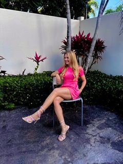 Jacey Birch feet photo thumbnail