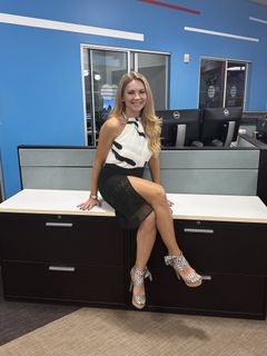 Jacey Birch feet photo thumbnail