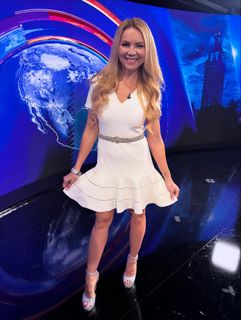 Jacey Birch feet photo thumbnail