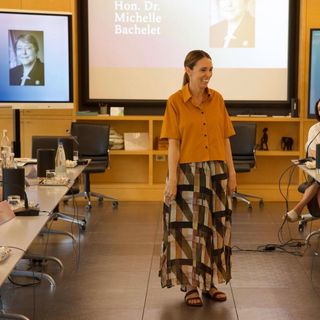 Jacinda Ardern feet photo 2
