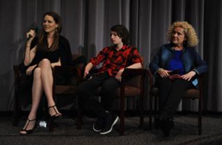 Jacinda Barrett feet photo 9