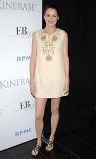 Jacinda Barrett feet photo 2