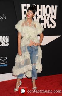 Jackie Cruz feet photo 2