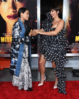 Jackie Cruz feet photo 5