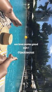 Jackie Cruz feet photo 4
