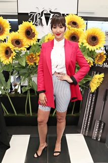 Jackie Cruz feet photo 2