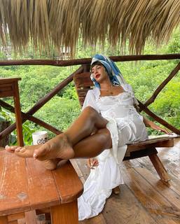 Jackie Cruz feet photo 20