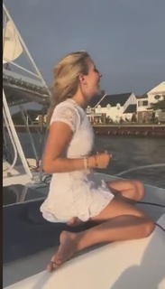 Jackie Evancho feet photo 19
