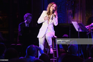 Jackie Evancho feet photo 7