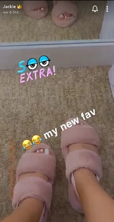 Jackie Figueroa feet photo 10