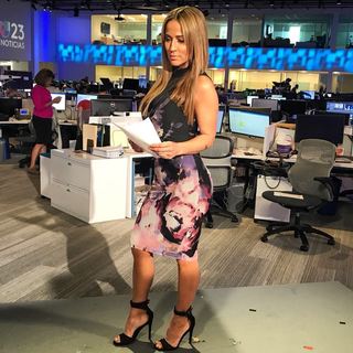 Jackie Guerrido feet photo thumbnail