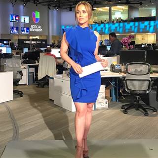 Jackie Guerrido feet photo thumbnail