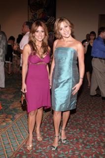 Jackie Guerrido feet photo thumbnail