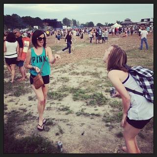 Jackie Redmond feet photo thumbnail