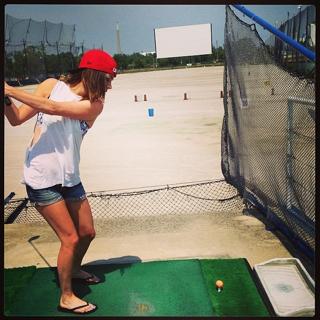 Jackie Redmond feet photo thumbnail