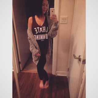 Jackie Redmond feet photo thumbnail