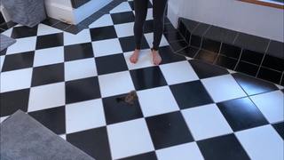 Jackie Redmond feet photo thumbnail
