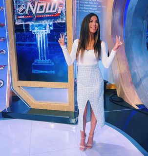 Jackie Redmond feet photo thumbnail