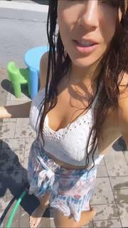 Jackie Redmond feet photo thumbnail