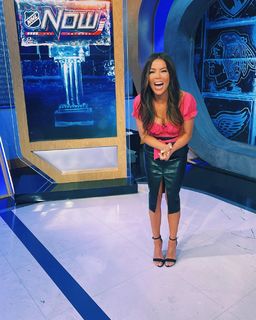 Jackie Redmond feet photo thumbnail