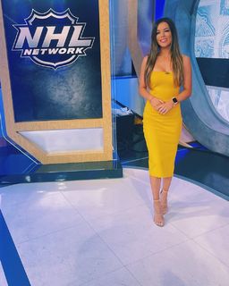 Jackie Redmond feet photo thumbnail