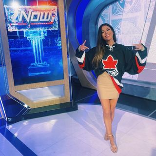 Jackie Redmond feet photo thumbnail