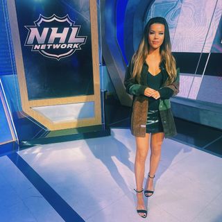 Jackie Redmond feet photo thumbnail