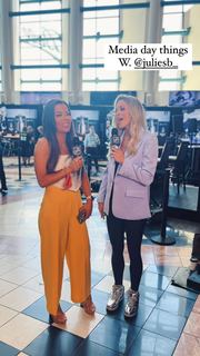 Jackie Redmond feet photo thumbnail