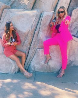 Jackie Redmond feet photo thumbnail