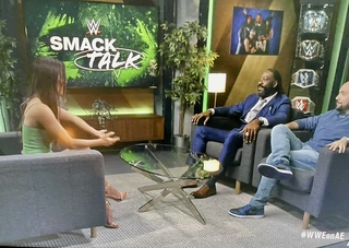 Jackie Redmond feet photo thumbnail