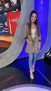 Jackie Redmond feet photo thumbnail