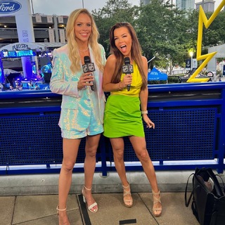 Jackie Redmond feet photo thumbnail