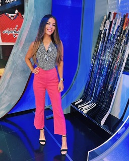 Jackie Redmond feet photo thumbnail