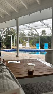 Jackie Redmond feet photo thumbnail