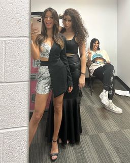 Jackie Redmond feet photo thumbnail