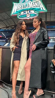 Jackie Redmond feet photo thumbnail