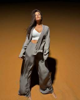 Jackie Redmond feet photo thumbnail