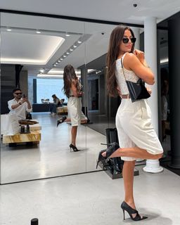 Jackie Redmond feet photo thumbnail