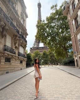 Jackie Redmond feet photo thumbnail