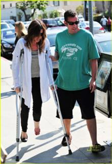 Jackie Sandler feet photo thumbnail