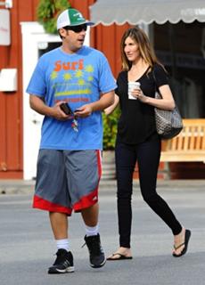 Jackie Sandler feet photo thumbnail