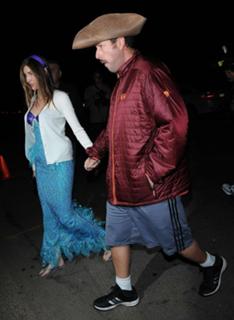 Jackie Sandler feet photo thumbnail