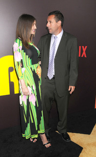 Jackie Sandler feet photo thumbnail