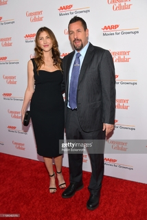 Jackie Sandler feet photo thumbnail