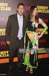 Jackie Sandler feet photo thumbnail