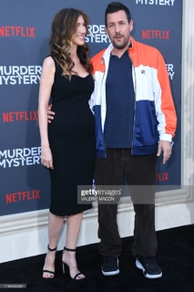 Jackie Sandler feet photo thumbnail