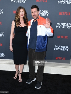 Jackie Sandler feet photo thumbnail