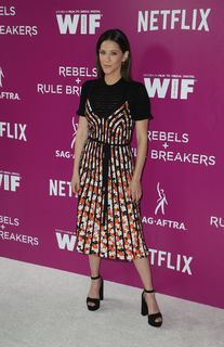 Jackie Tohn feet photo 2